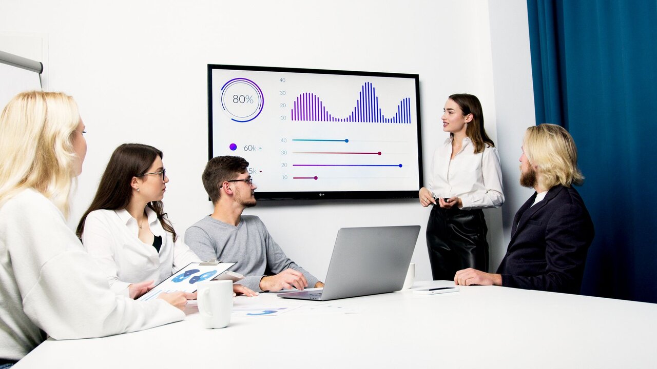 O Guia Definitivo do Google Analytics 4 (GA4) para Gestores de Tráfego